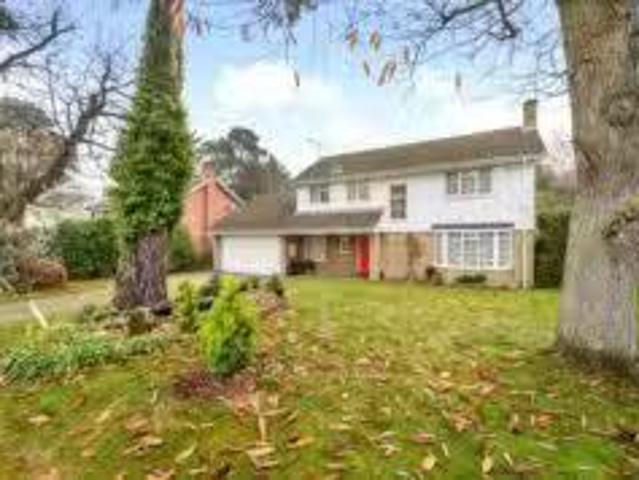 House for rent in Heatherside, Heol-las