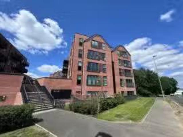 Apartment for rent in Hart, Hampshire