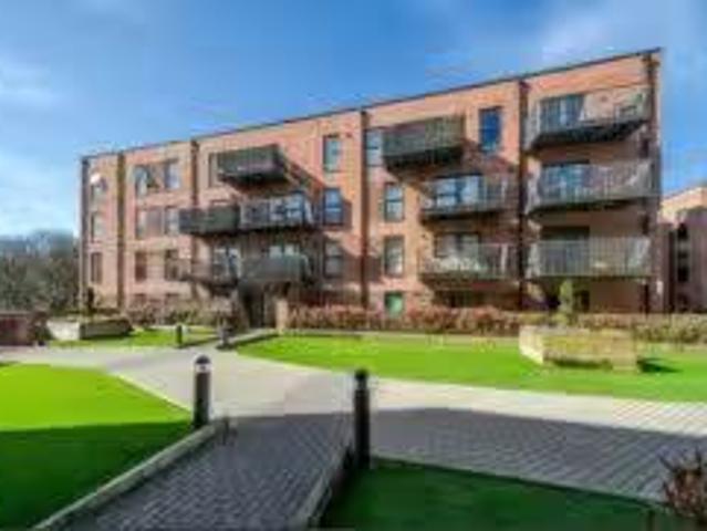 Apartment for rent in Hart, Hampshire