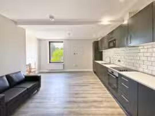 Apartment for rent in Hart, Hampshire