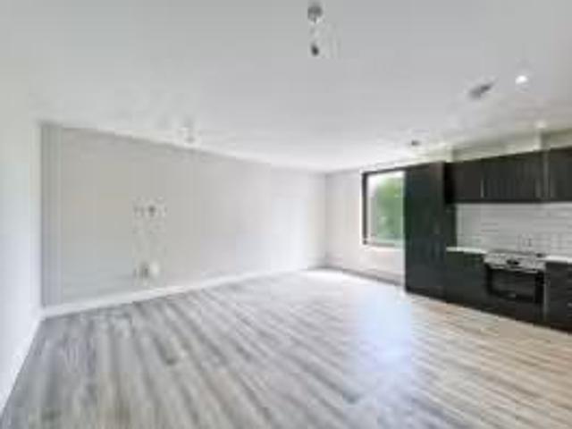 Apartment for rent in Hart, Hampshire