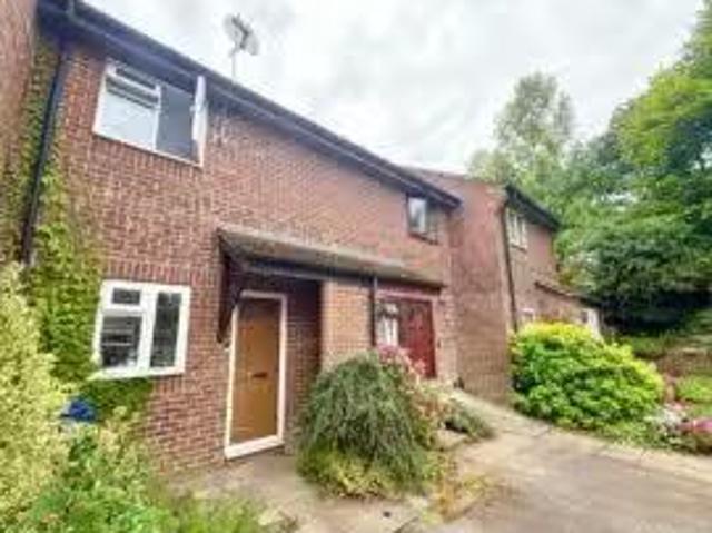 Apartment for rent in Wrecclesham, Fole