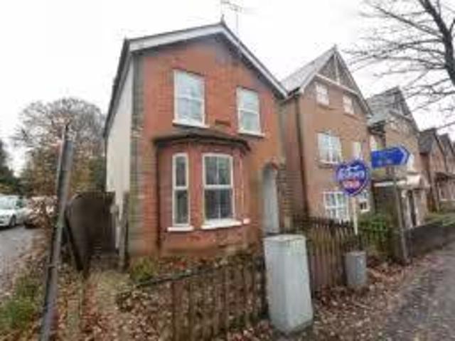 House for rent in Farnborough, Hampshire