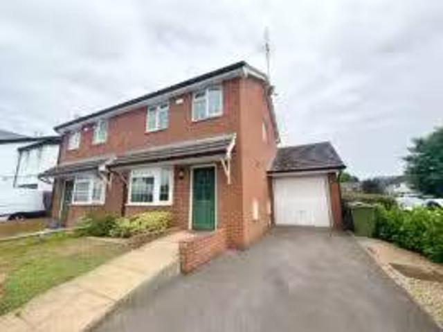 House for rent in Westborough, Surrey