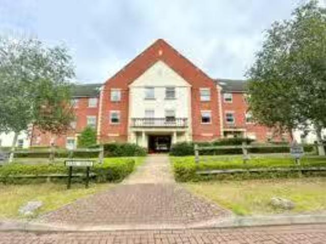 Apartment for rent in Elvetham Heath, Hart