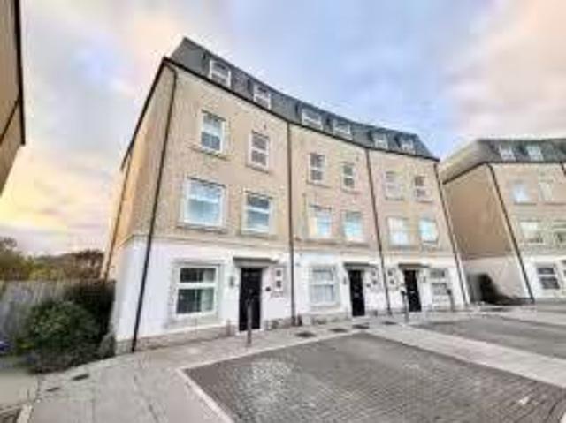 Apartment for rent in Mytchett, Surrey Heath