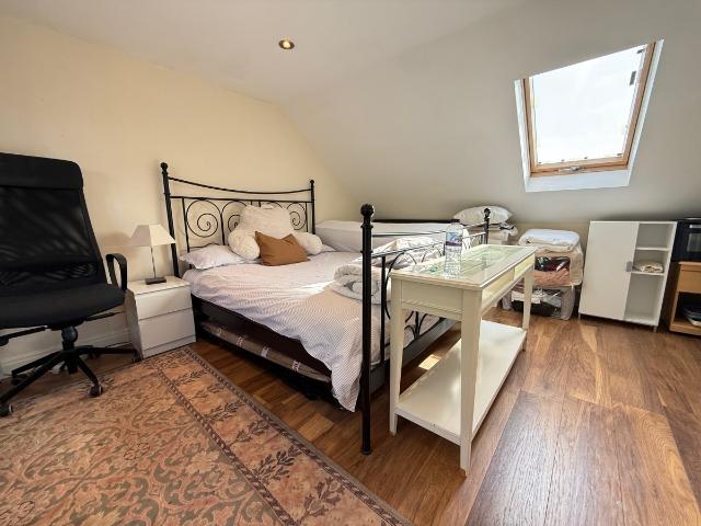 Studio for rent in London Borough of Ealing, Greater London