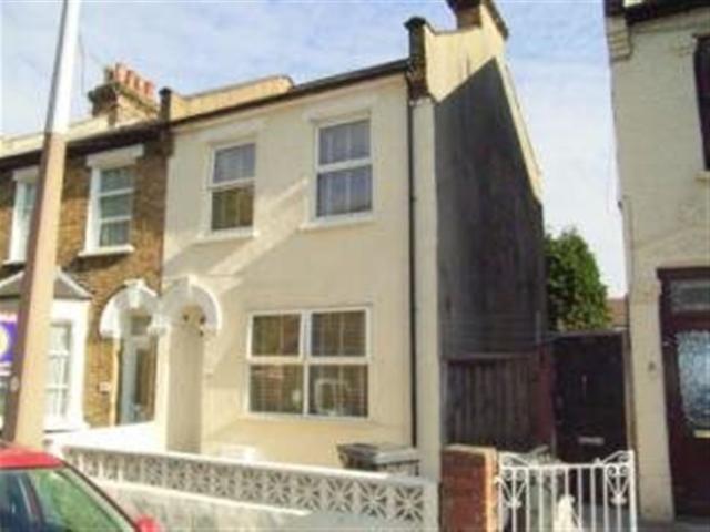 House for rent in Leyton, Greater London