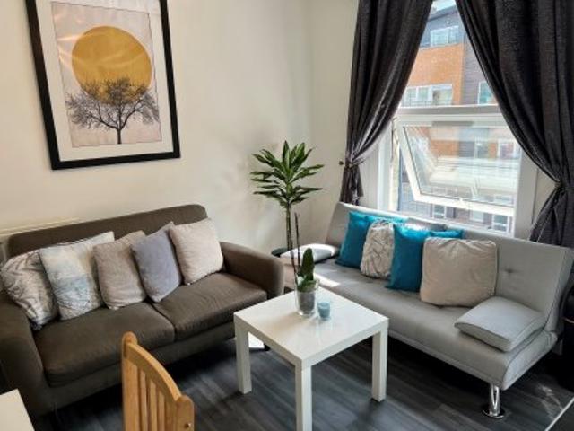 House for rent in London Borough of Lewisham, Ladywell