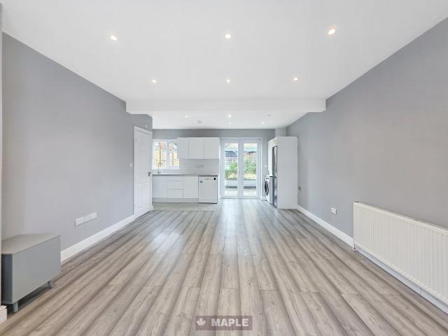 House for rent in Watford Rural, Batchworth