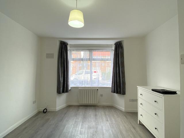 Studio for rent in London Borough of Harrow, Greater London
