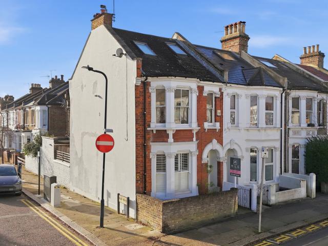 Apartment for rent in Cat Hill, Isle Of Man