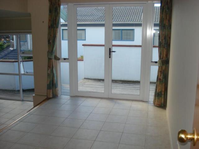 House for rent in Paremoremo, Oroua County