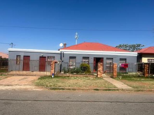 House for sale in Nooitgedacht, Gauteng
