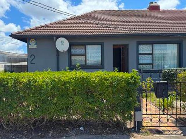House for sale in Cape Town, Western Cape