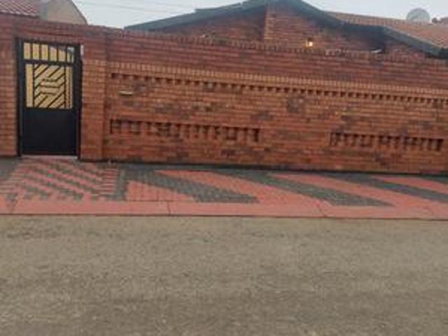House for rent in Soweto, Gauteng