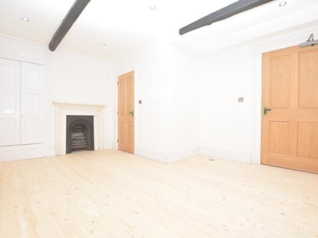 Apartment for rent in City Centre, Isle Of Man