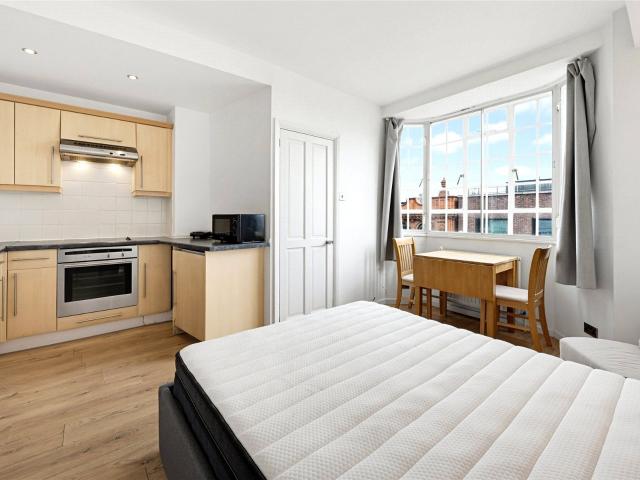 Studio for rent in Chelsea, Greater London