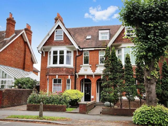 Apartment for rent in New Town, Horsham