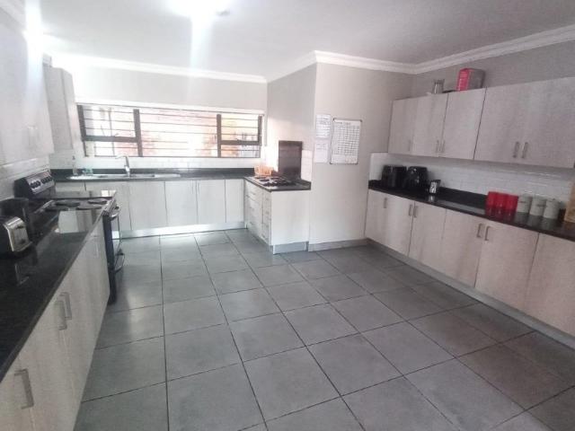 House for rent in Waterkloof, Gauteng