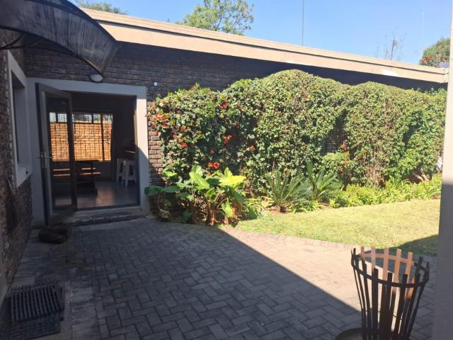 House for rent in Waterkloof, Gauteng
