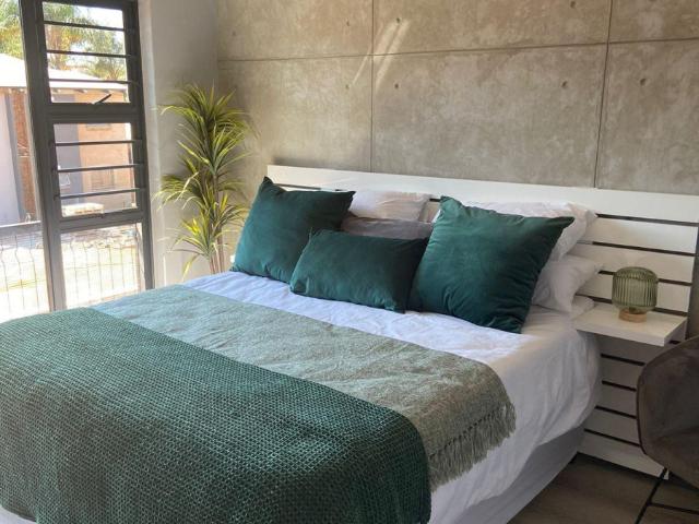 House for rent in Waterkloof, Gauteng