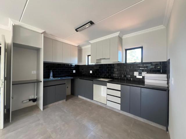 Apartment for rent in Waterkloof, Gauteng