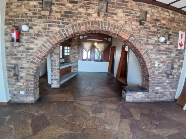 House for rent in Waterkloof, Gauteng
