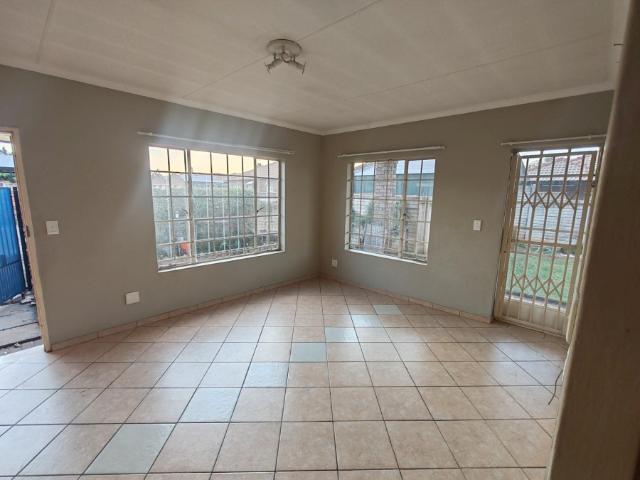 House for rent in Waterkloof, Gauteng