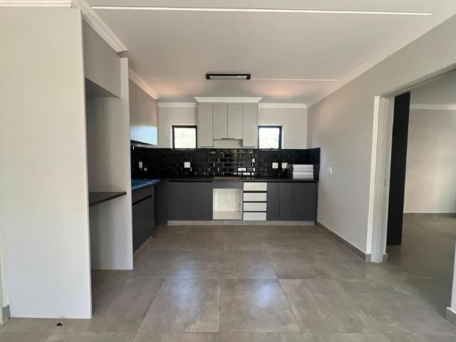 House for rent in Waterkloof, Gauteng