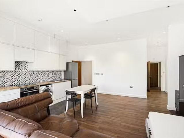Apartment for rent in Wimbledon Park, Greater London