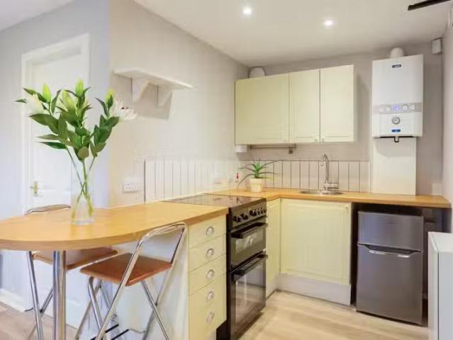 Apartment for rent in Berrick Salome, Oxfordshire