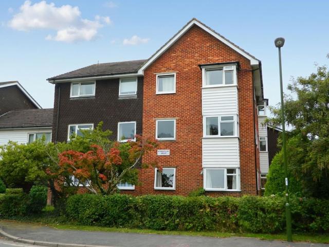 Apartment for rent in Littlehaven, Horsham