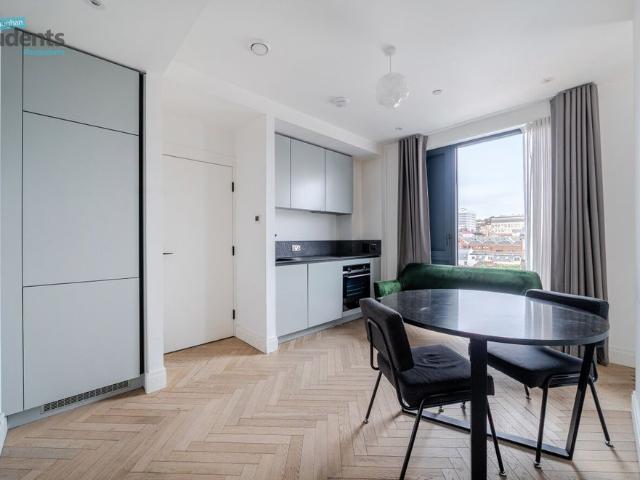Room for rent in Round Hill, Brighton & Hove