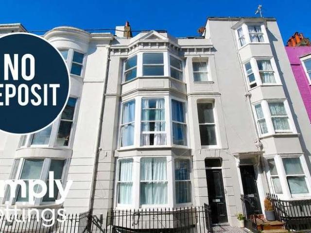 Studio for rent in Queen's Park, Brighton & Hove