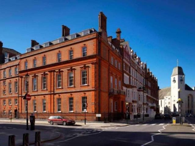 House for rent in Belgravia, Greater London