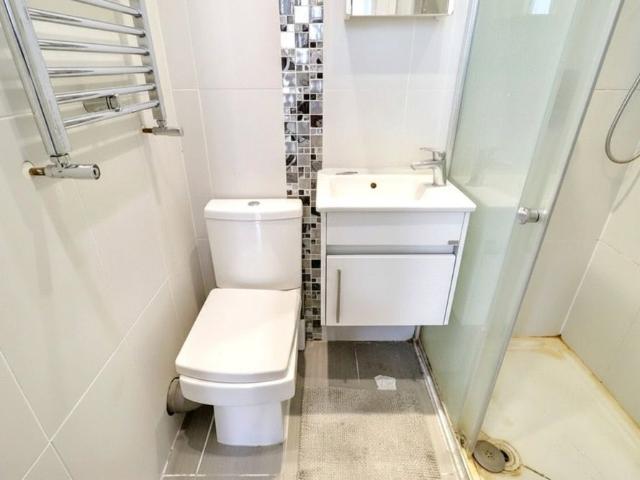 Studio for rent in Somers Town, Greater London