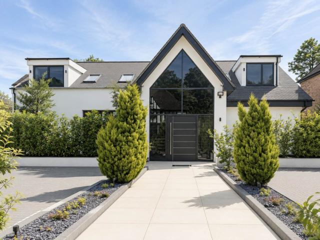 House for rent in Elstree and Borehamwood, Borehamwood