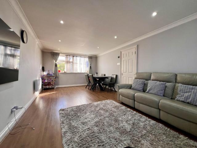 Apartment for rent in London Borough of Redbridge, Greater London
