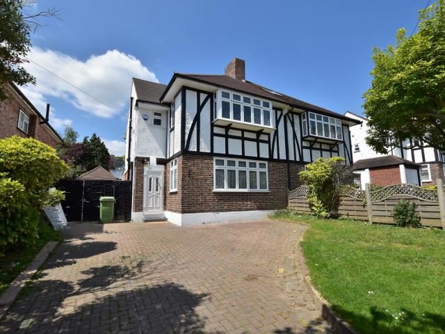 House for rent in Royal Borough of Greenwich, Greater London