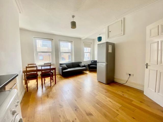 Apartment for rent in Golders Green, Greater London
