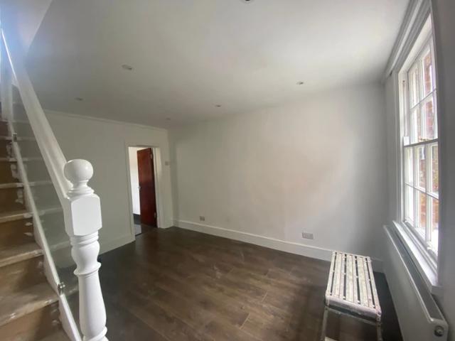 House for rent in Little Stanmore, Greater London