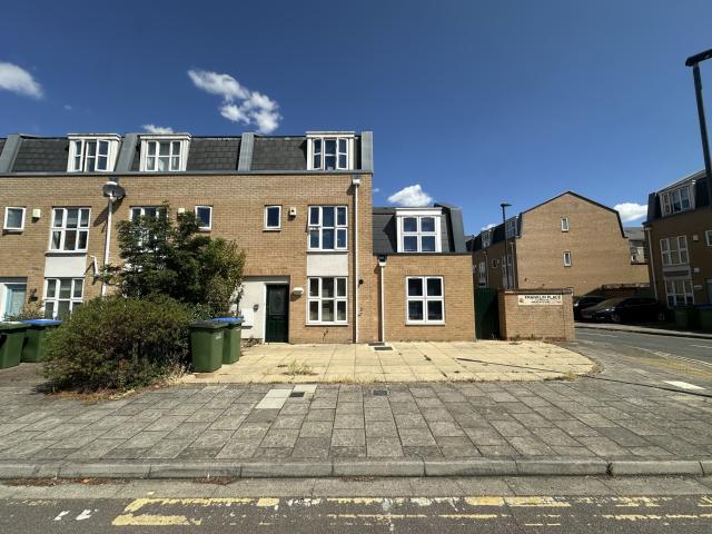 House for rent in Greater London