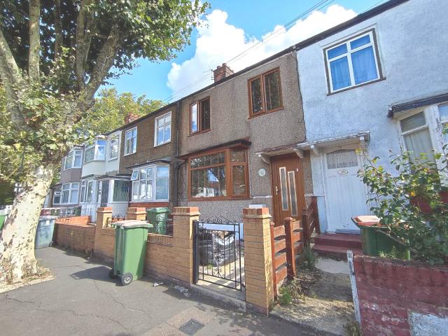 House for rent in Little Ilford, Greater London