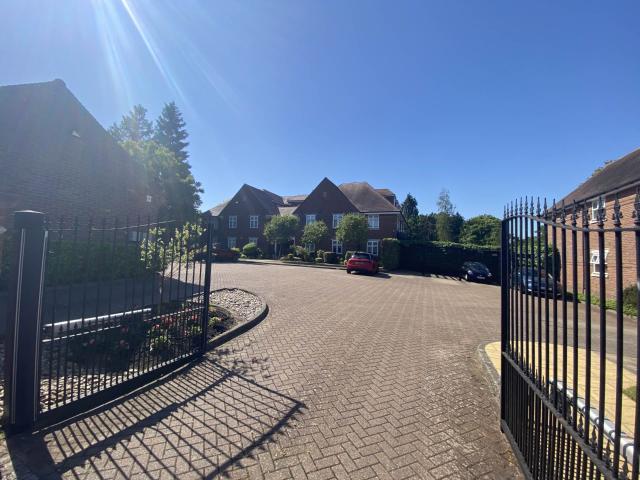 Apartment for rent in Radlett, Hertfordshire