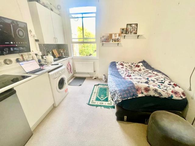 Room for rent in South Hampstead, Greater London