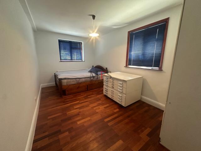House for rent in London Borough of Ealing, Greater London