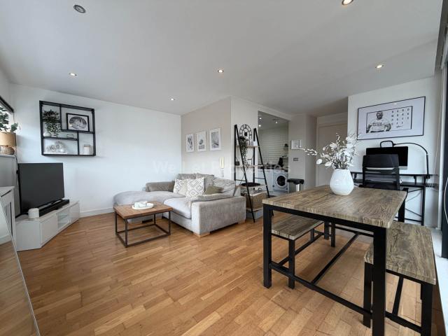 Apartment for rent in Street, Isle Of Man