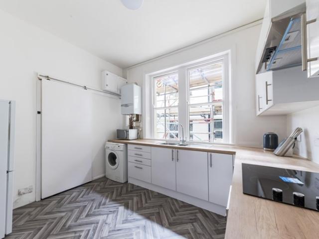 Apartment for rent in West Hampstead, Greater London