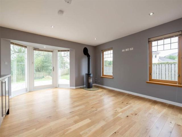 House for rent in Dolphinton